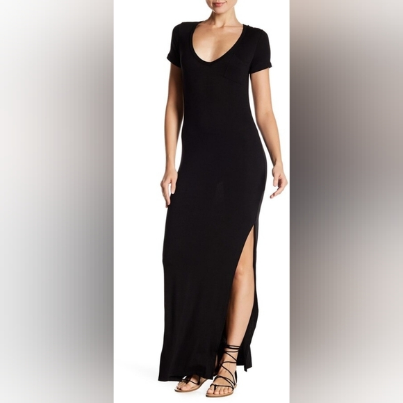 Velvet Torch Dresses & Skirts - 𝅺VELVET Torch T Shirt Maxi Dress Size Medium